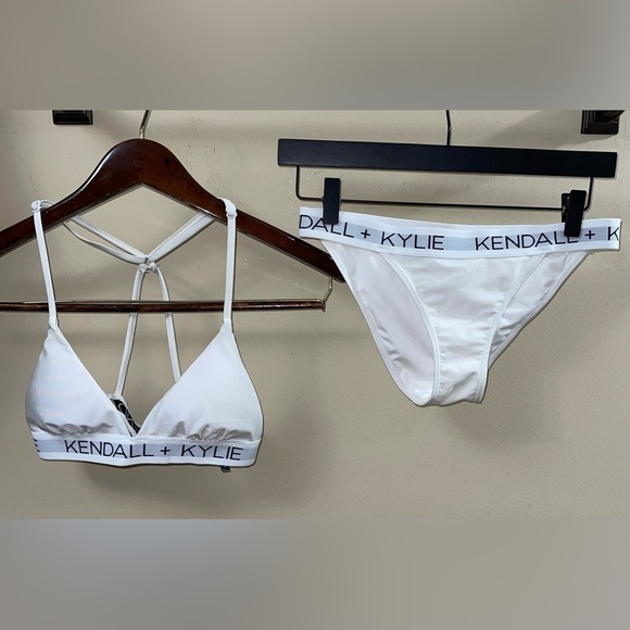 Kendall & Kylie White Logo Band Triangle Bikini Set Size Medium - Picture 3 of 12